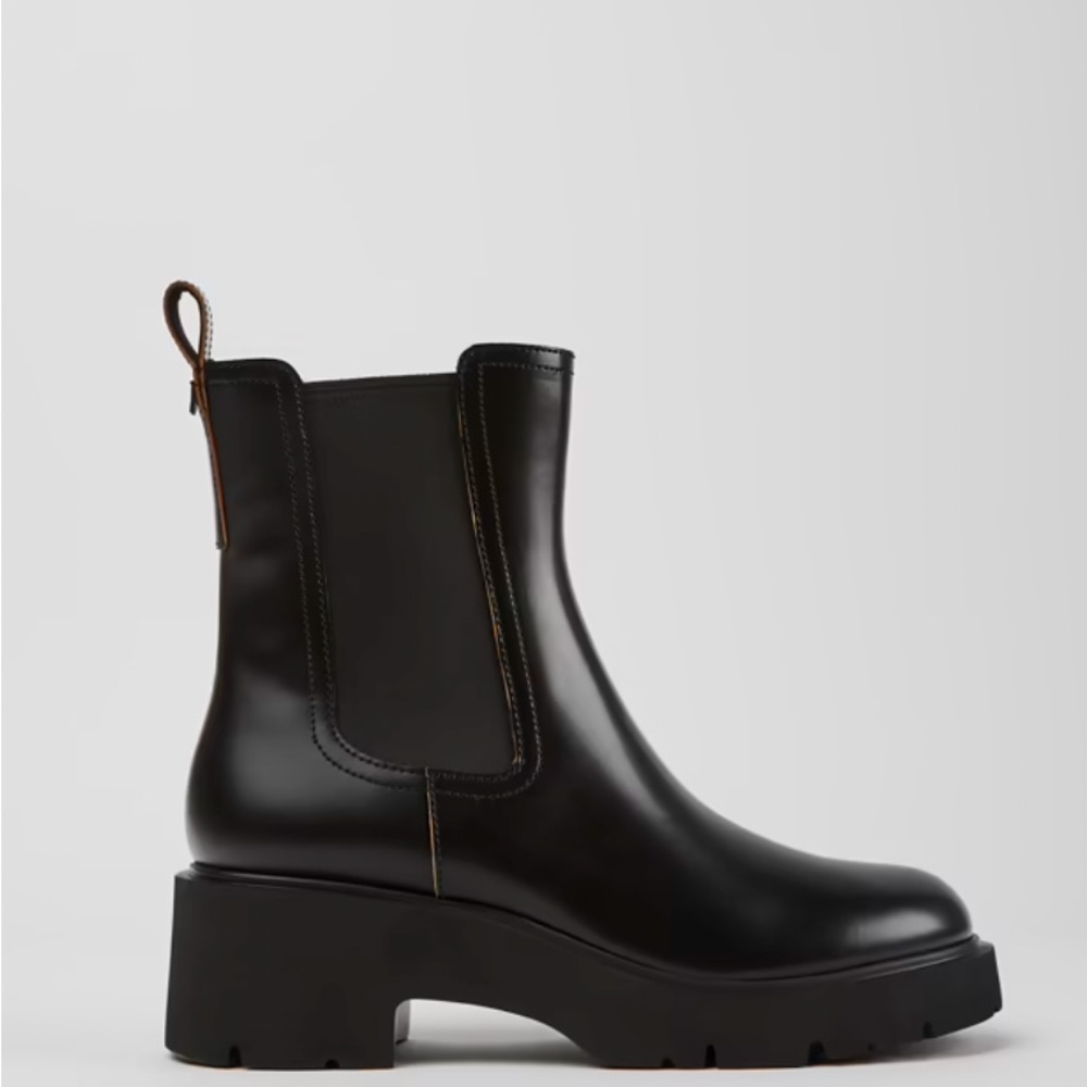 Milah camper boots black leather size 8